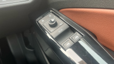 Volkswagen ID.4 109kW Life Pure 52kWh 5dr Auto Electric Estate